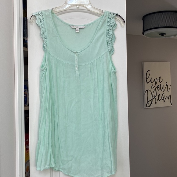 Lc Lauren Conrad Mint Green Flowy Tank - Picture 3 of 4